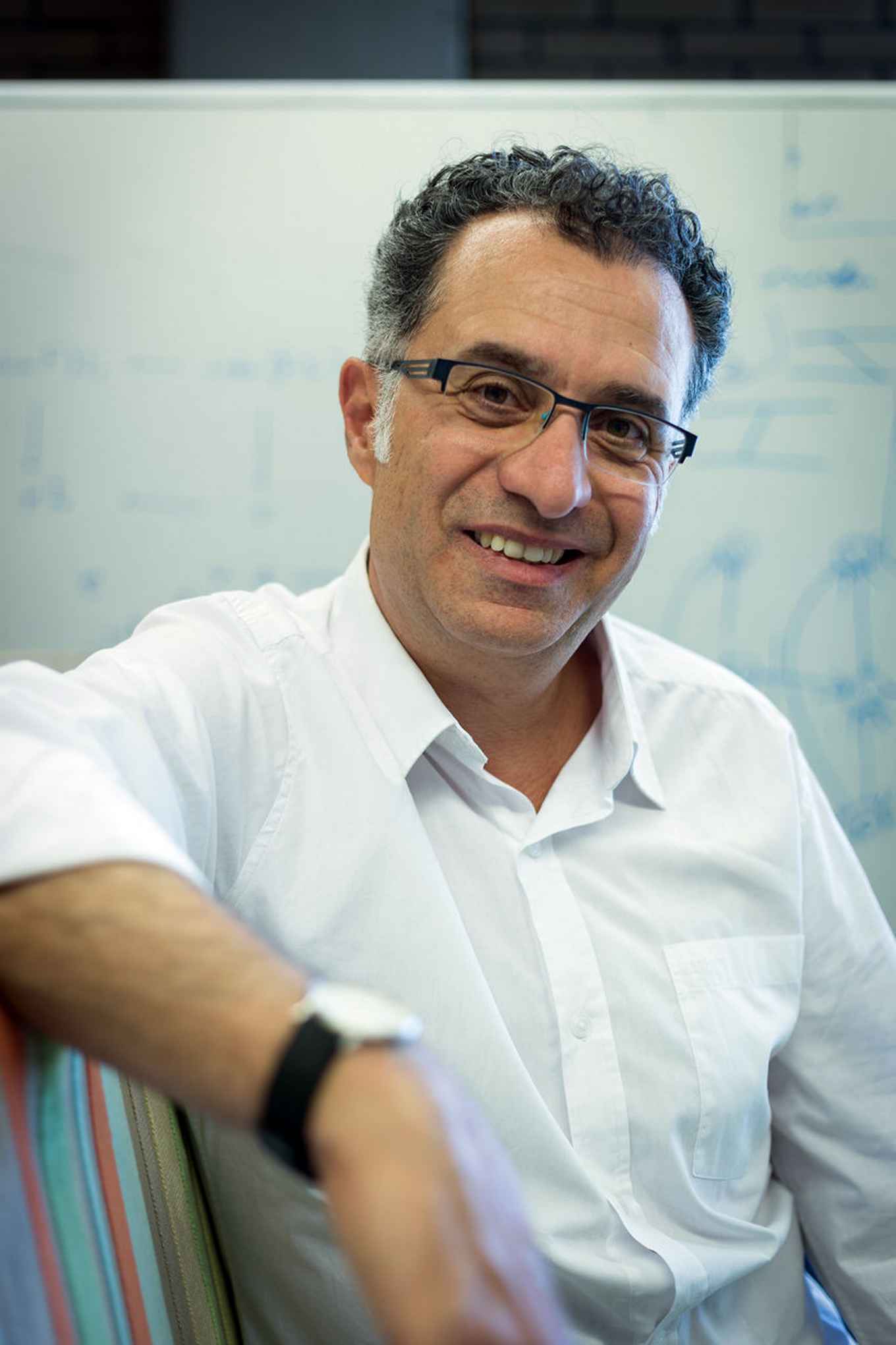 Prof Khalil Sima'an, professor Computational Linguistics