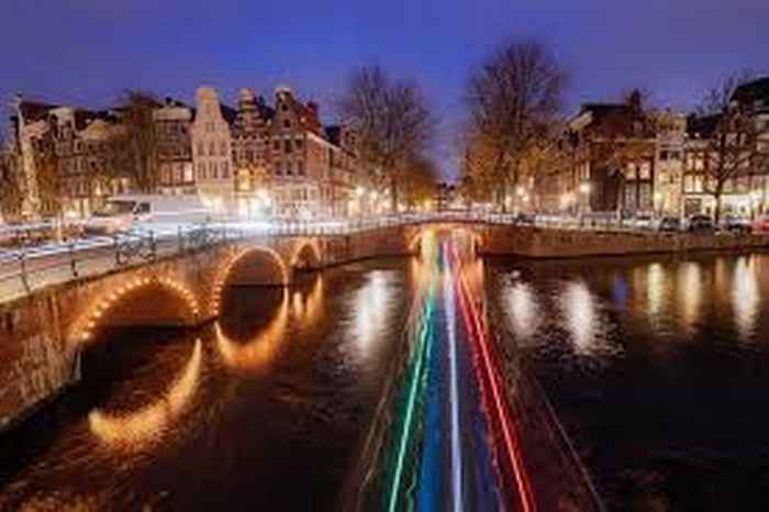 EDI Festival Amsterdam canal by night