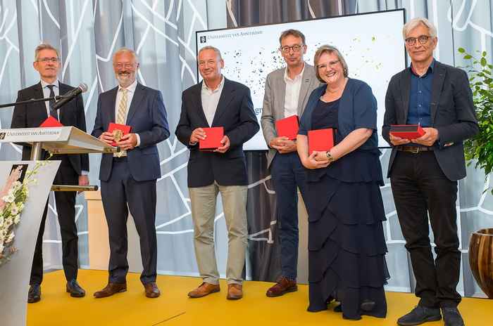 De laureaten van de UvA-Erepenningen 2021 (foto: Van harte gefotografeerd)