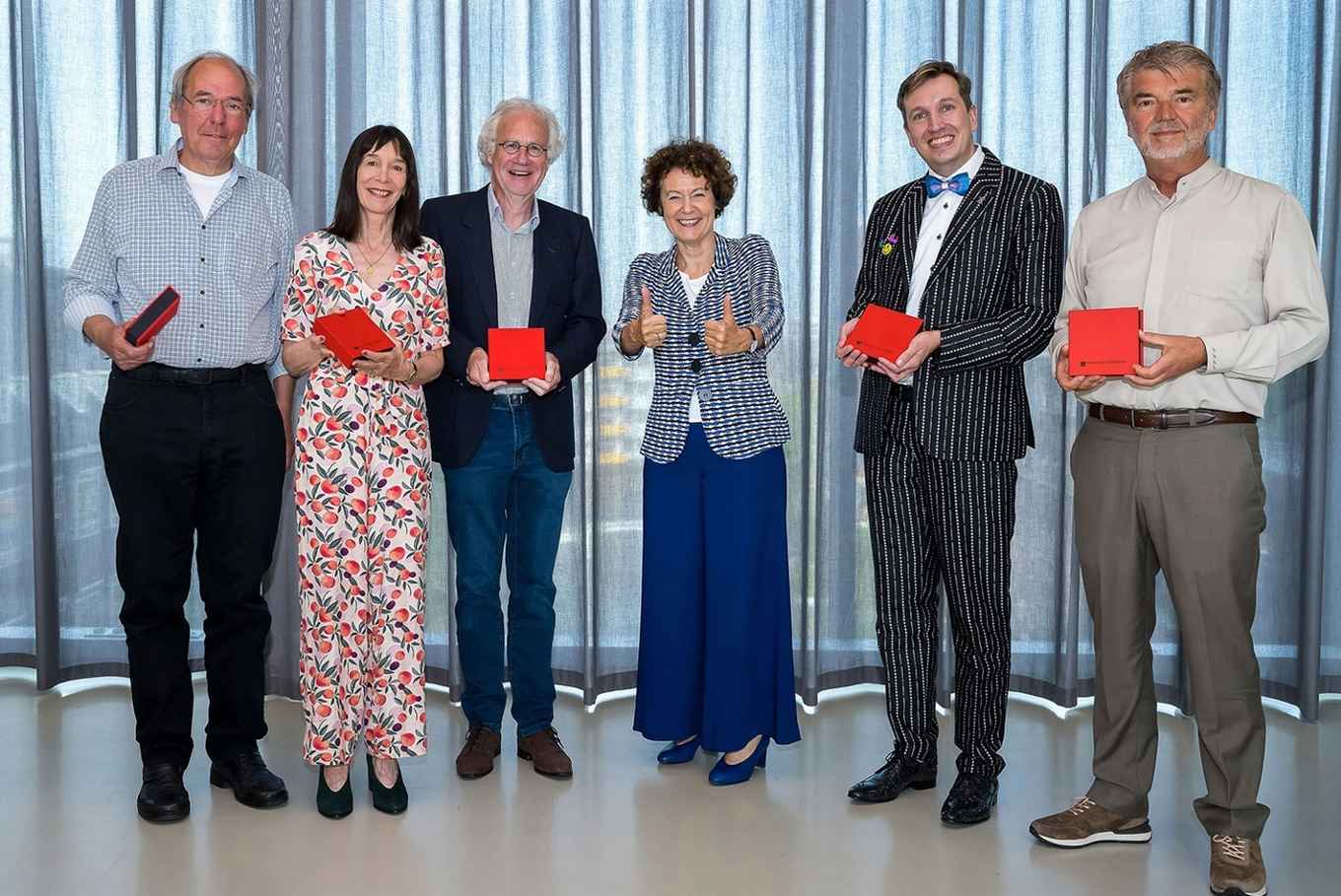 V.l.n.r. Hotze Mulder, Annelies Dijkstra, Peter Vonk, Geert ten Dam, Guido de Wilde en Peter Sloot