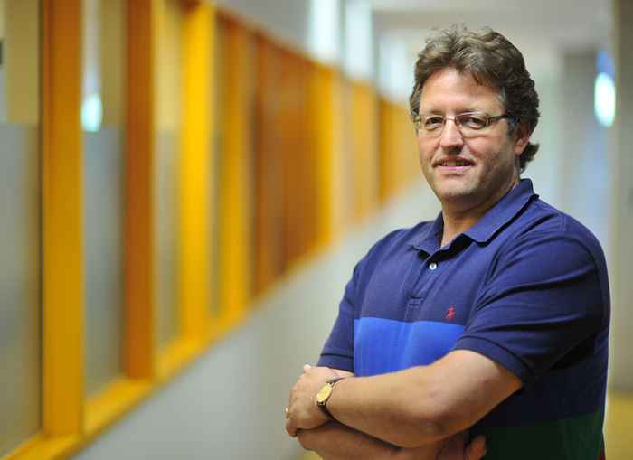 Dhr. dr. R. van Ree - Universiteit van Amsterdam