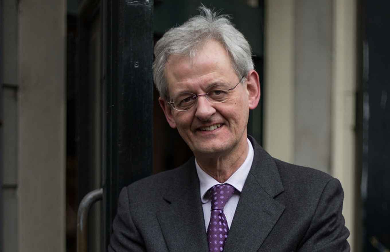 dhr. prof. dr. Rob Schotsman, hoogleraar FdR