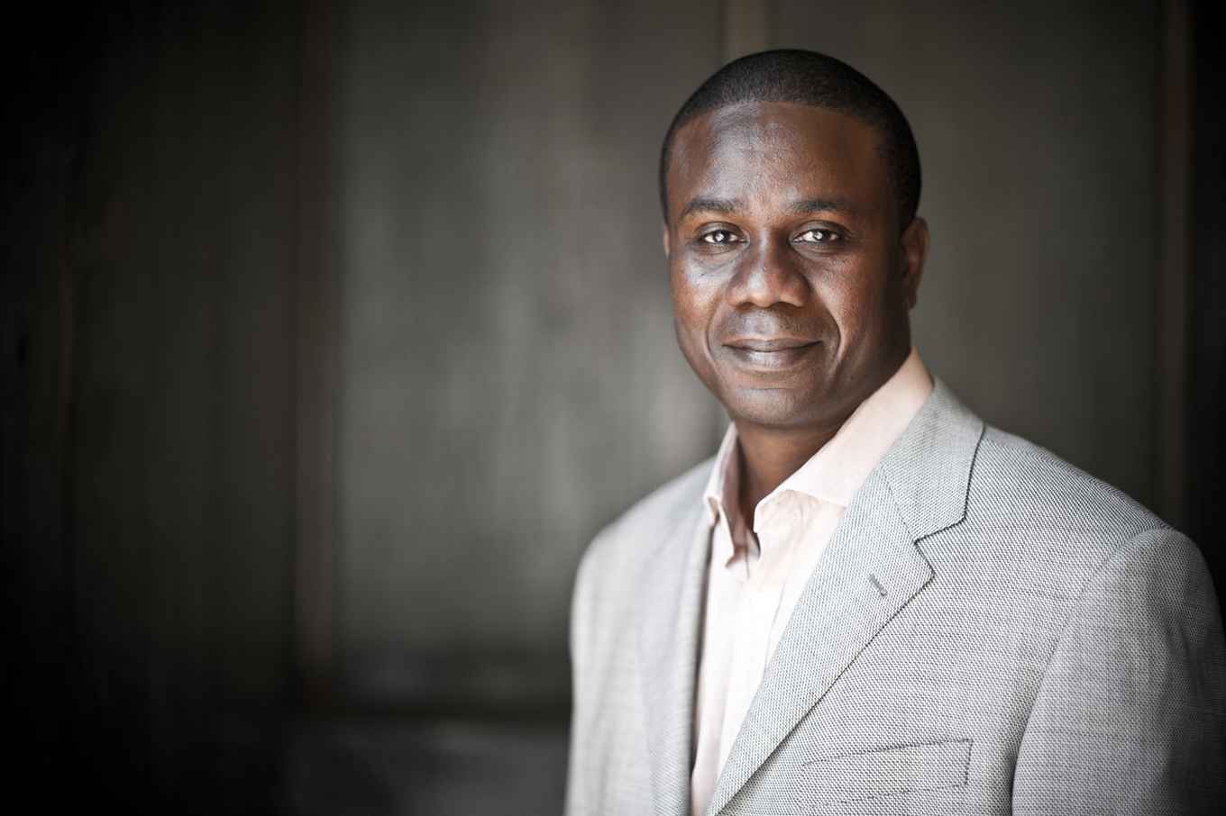 Dhr. prof. dr. (Enoch) Aboh, hoogleraar