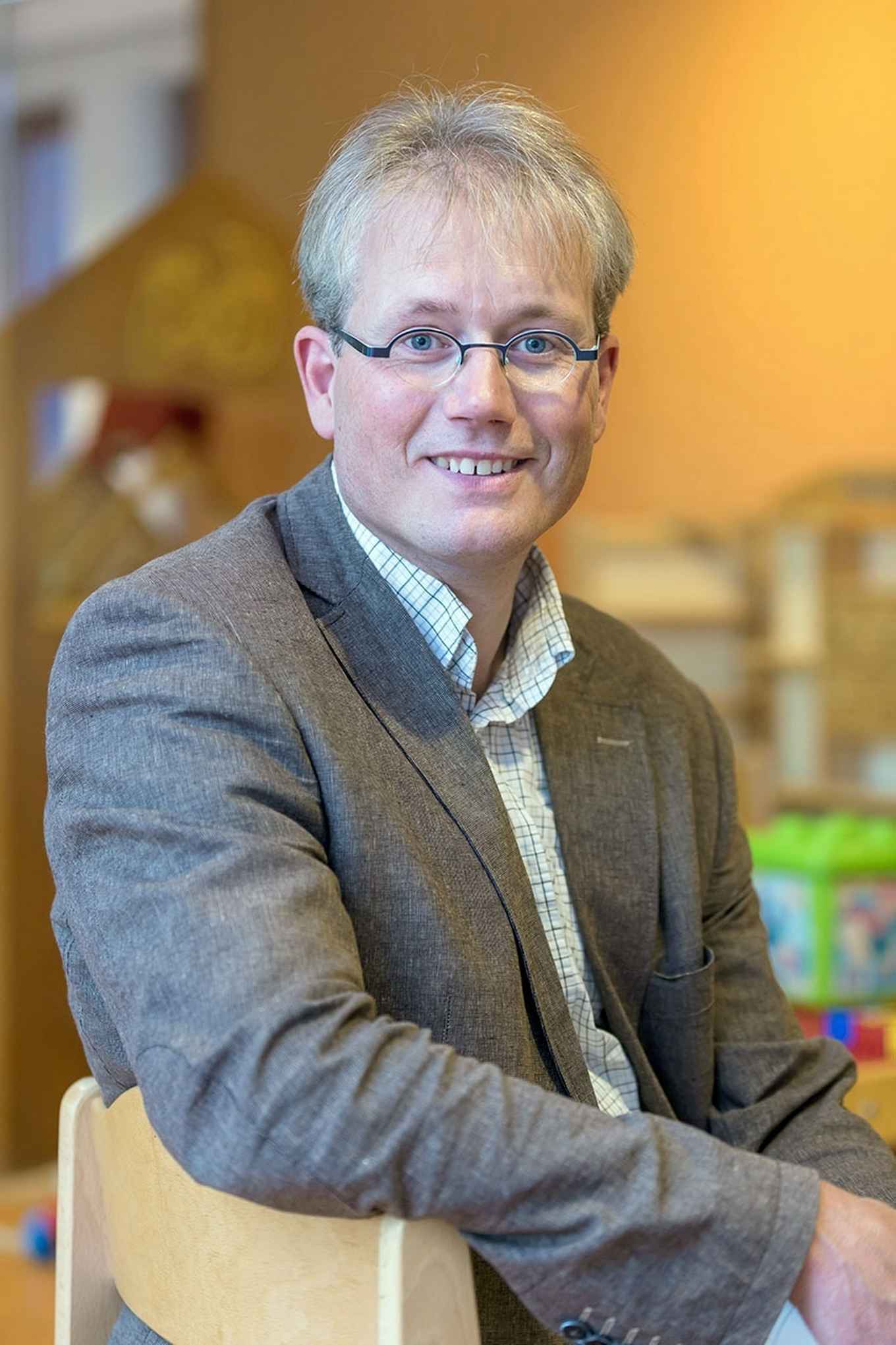 Lindauer, Ramon, hoogleraar AMC, Kinder- en Jeugdpsychiatrie