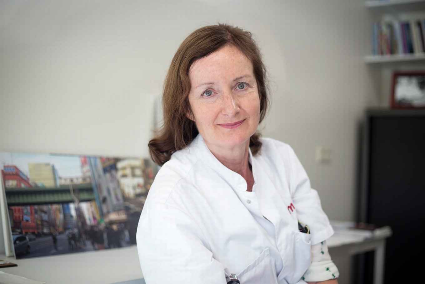 Prof Frederike Bemelman