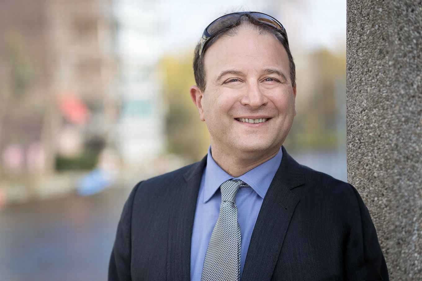 Prof Eric Schliesser, Political Theory