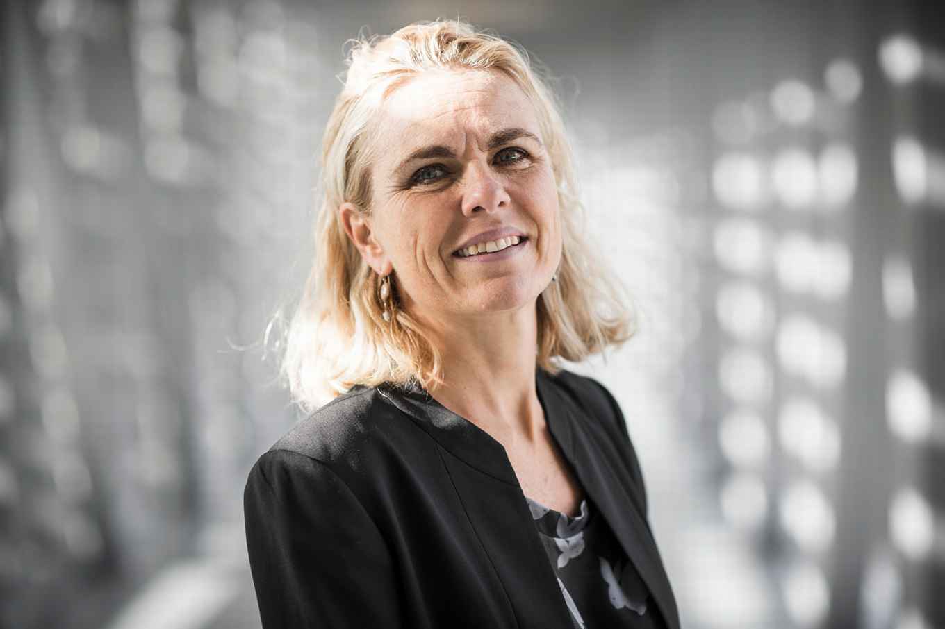 mw. prof. dr. Evelien Dekker, medewerker AMC, hoogleraar Gastro-Intestinale Oncologie, in het bijzonder screening en diagnostiek van colorectaal carcinoom