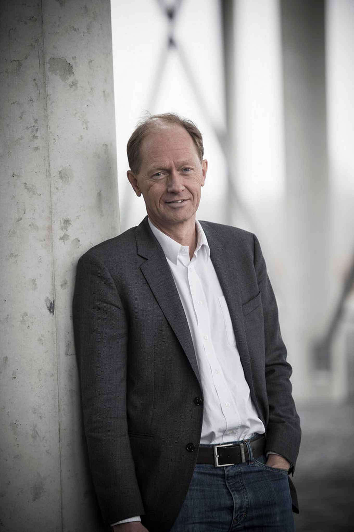 Fred Brouwer, professor Spectroscopy and photonic materials