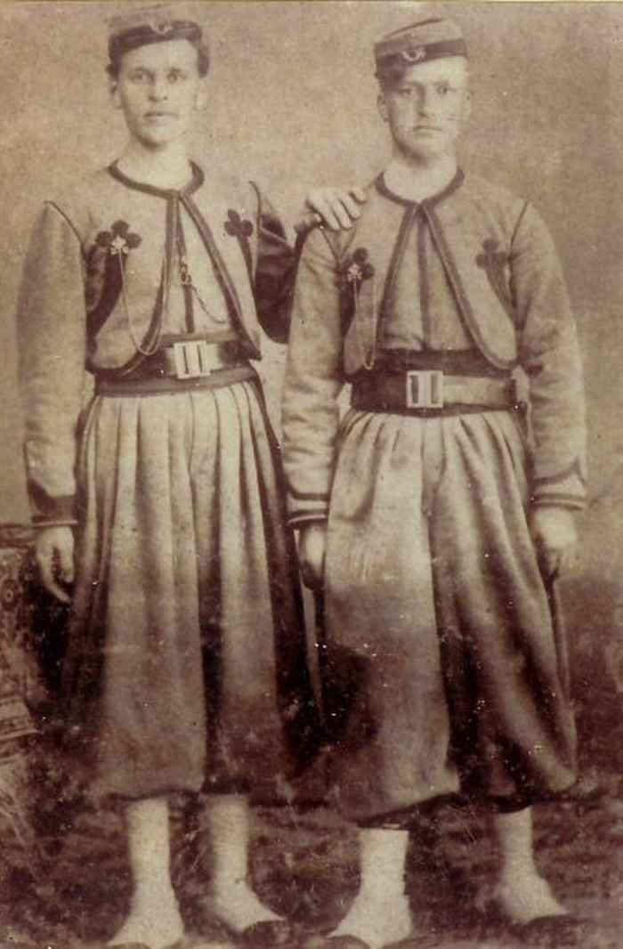 Douwe en Matthijs Walta uit Workum, twee Nederlandse zoeaven van paus Pius IX in 1870