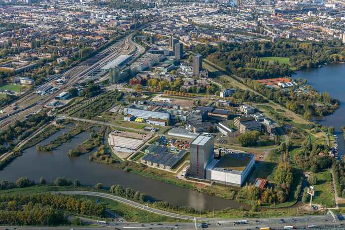 Luchtfoto van het Amsterdam Science Park