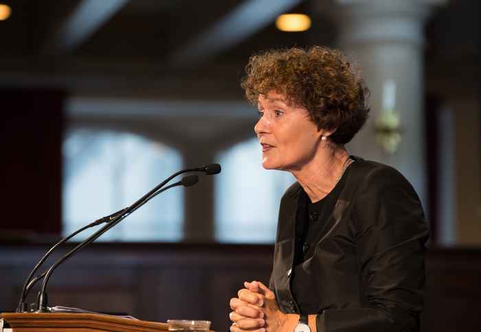 Geert ten Dam tijdens de opening academisch jaar 2021-2022