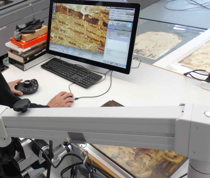 Inspectie van het paneelschilderij