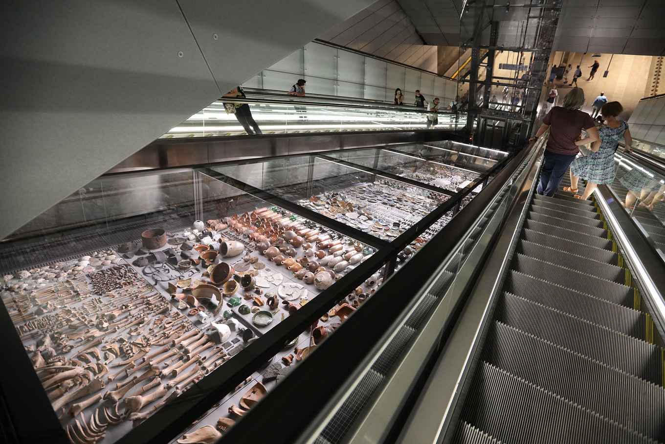 Archeologische opgravingen bij station Rokin