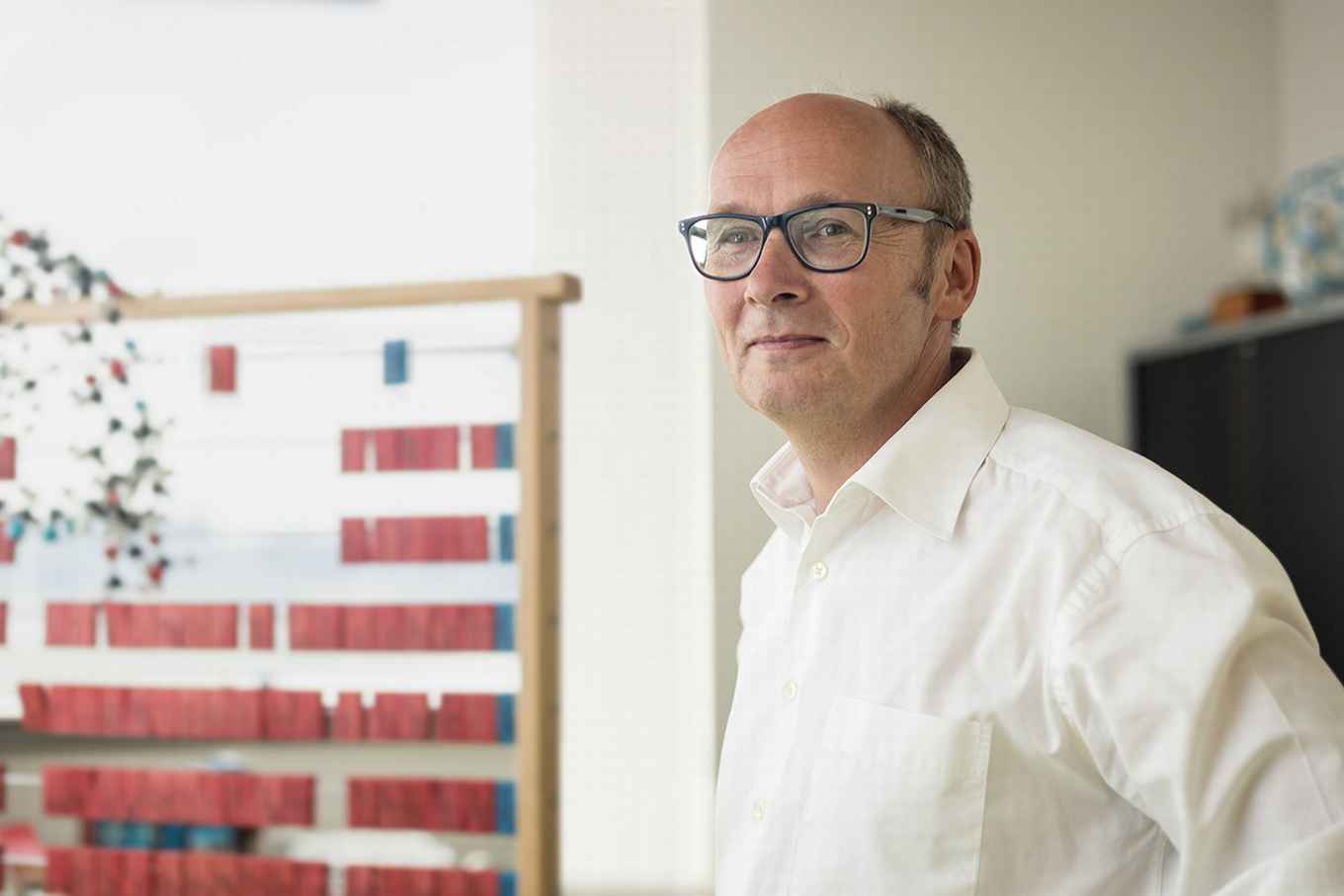 Prof Jan van Maarseveen